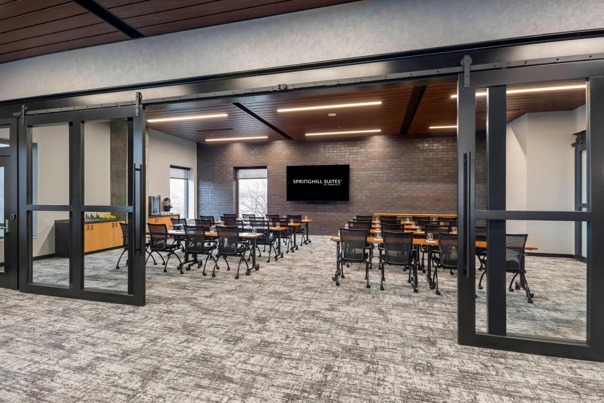 Springhill Suites Madison Exterior photo